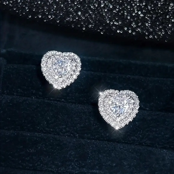 Jewelry - 925 Silver Heart Stud Earrings NIP